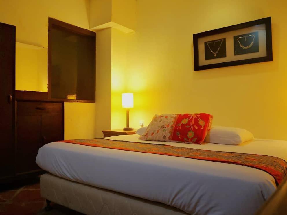 Cintra House Hotel George Town Bagian luar foto