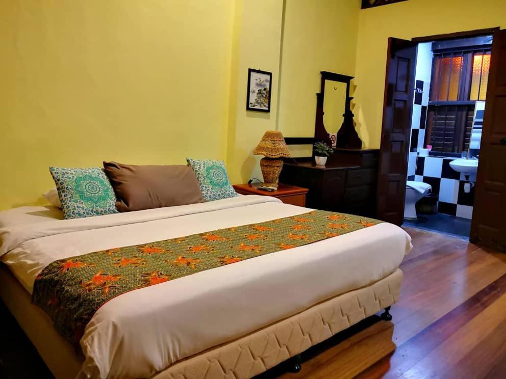 Cintra House Hotel George Town Bagian luar foto